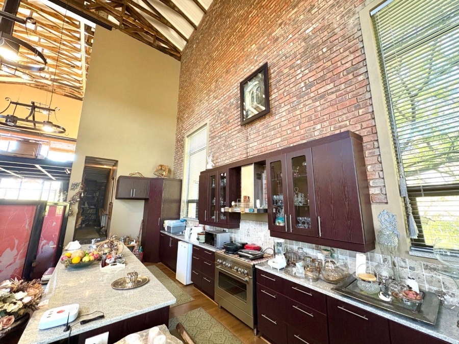 4 Bedroom Property for Sale in Woodland Hills Free State